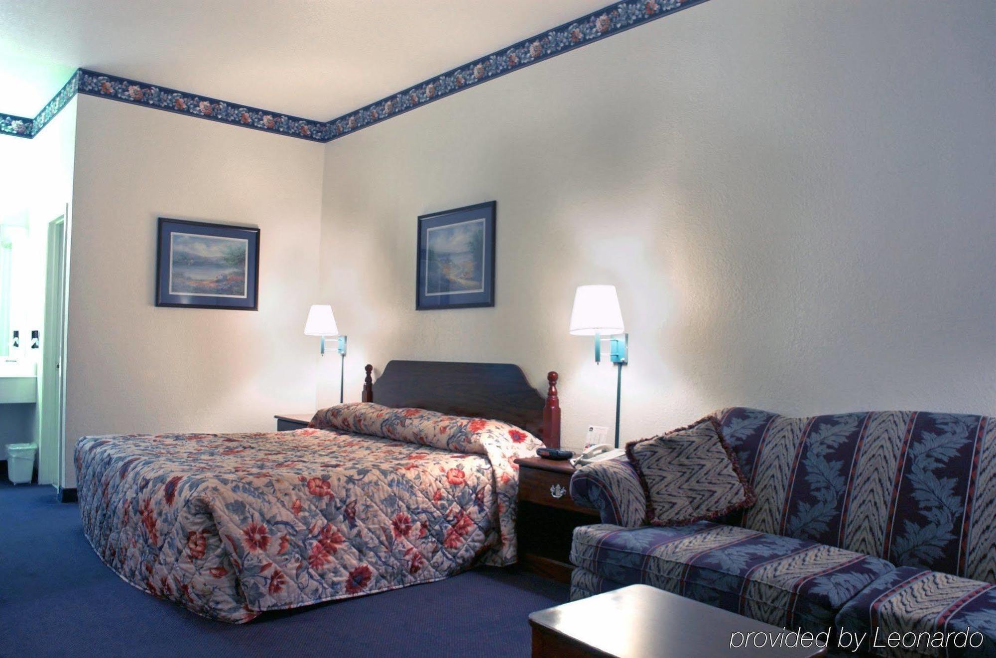 Super 8 By Wyndham Bastrop Tx Μοτέλ Εξωτερικό φωτογραφία